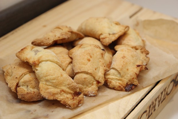 Рогалики с яблочным вареньем