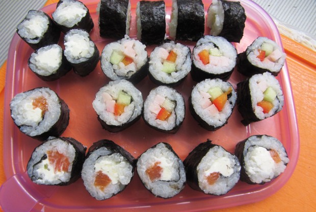 Роллы с красной рыбкой