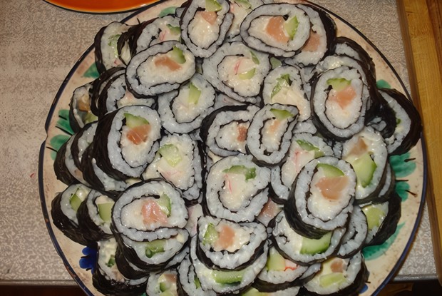 Роллы с красной рыбой