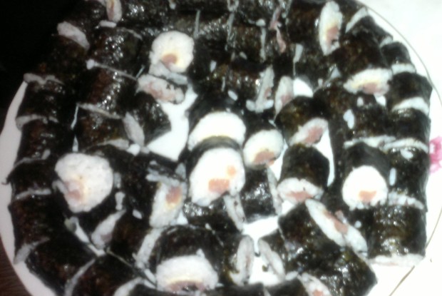 Роллы с лососем