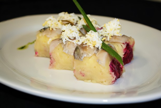 Роллы с сельдью под шубой