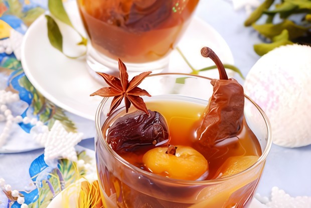 Рождественский фруктовый компот с грушами