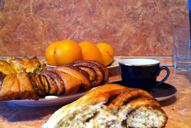 Рулетом с маком