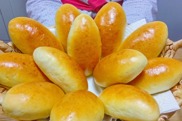 Румяные пирожки с капустой