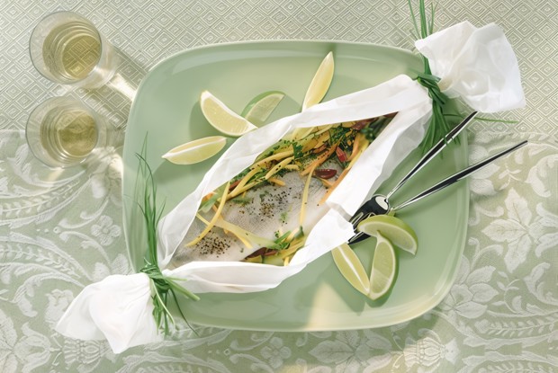 Рыба, запеченная в газете