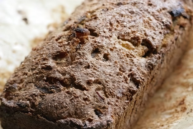 Ржаной хлеб с курагой