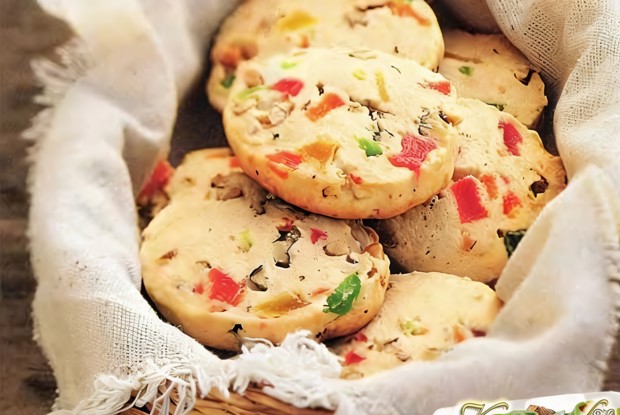 Сахарное печенье с начинкой