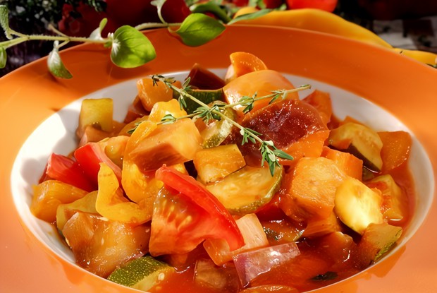 Салат из баклажанов и цукини «Заалук»