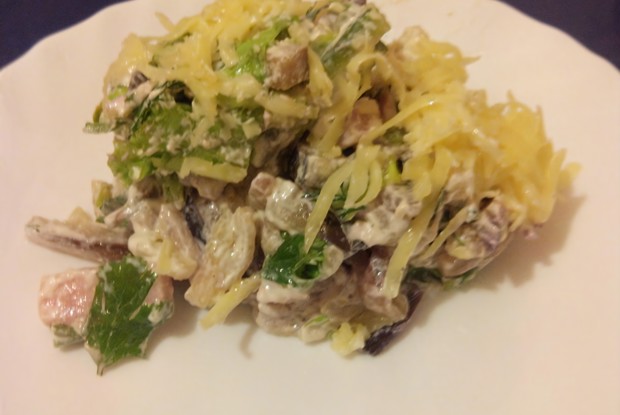 Салат из баклажанов и ветчины