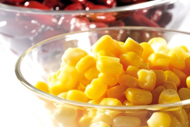 Салат из фасоли и кукурузы