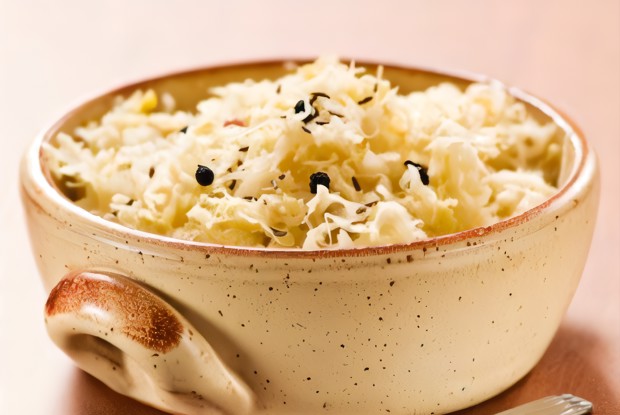 Салат из капусты с мятой