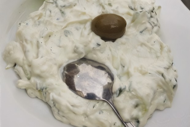 Салат из огурца «Дзадзики»