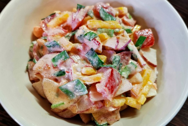 Салат из помидоров и перца