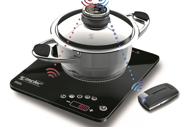 Салат из спаржи с морепродуктами