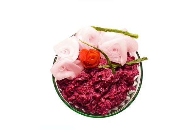 Салат из свеклы с огурцами