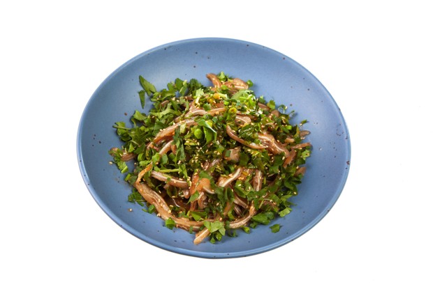 Салат из свиных ушей