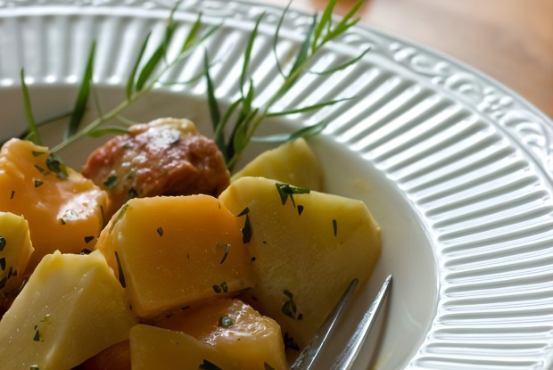 Салат из тыквы, дыни, яблок и лимона