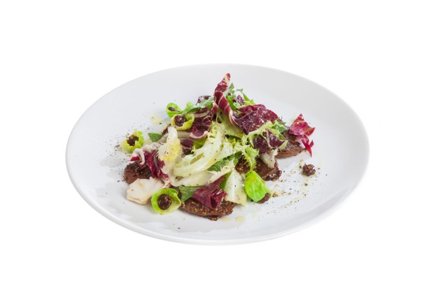 Салат из языка в горчичной глазури