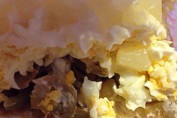 Салат с ананасом и курицей