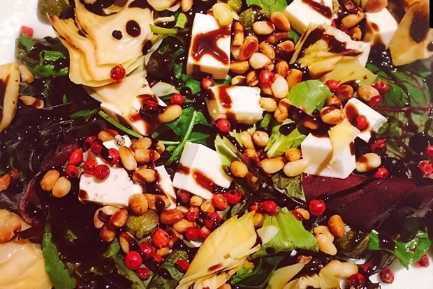 Салат с артишоками