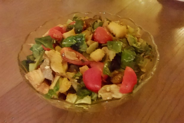 Салат с индейкой и грибами