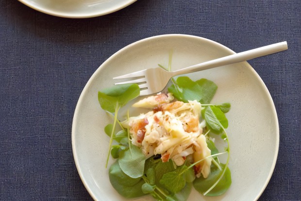 Салат с крабами по-японски