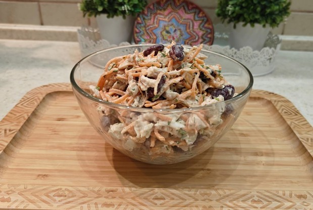 Салат с курицей и корейской морковью