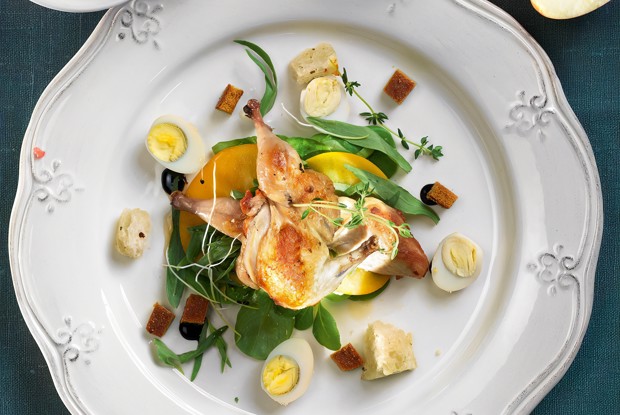 Салат с перепелкой