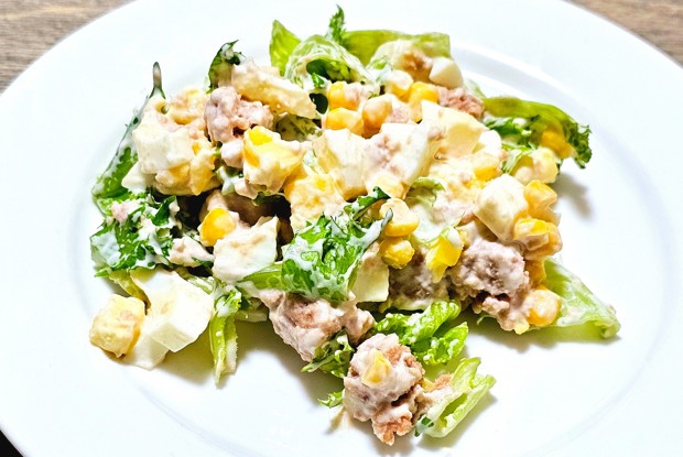 Салат с тунцом