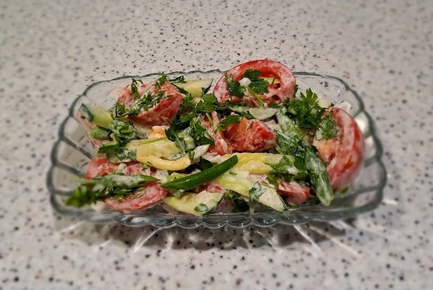 Салат с фасолью спаржевой