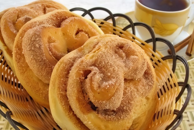 Сдобные булочки на молоке