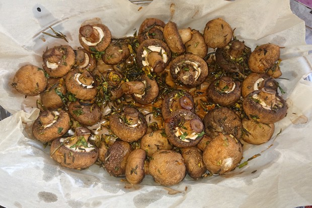 Шампиньоны на гриле или сковородке