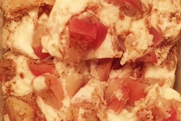 Шарлотка без муки с корицей