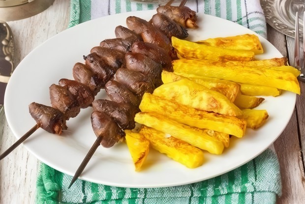 Шашлычки из куриных сердец