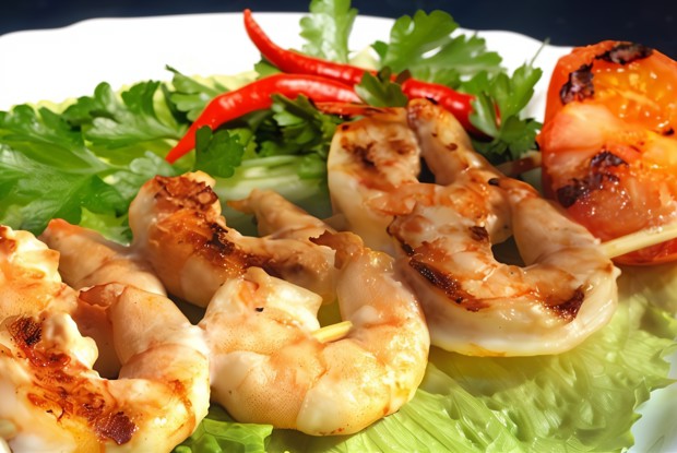 Шашлык из тигровых креветок