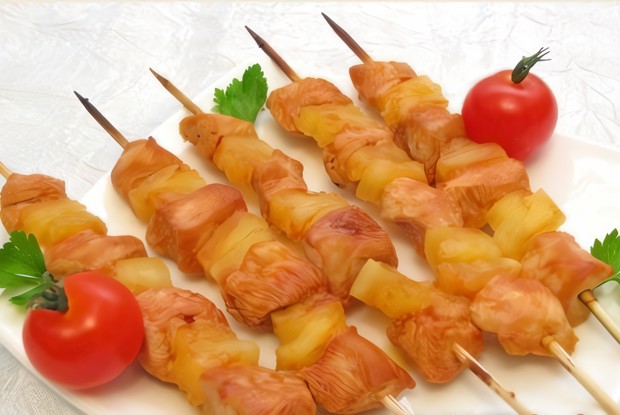 Шашлыки «Домашние» с куриным филе и помидорами