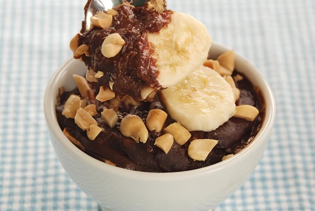 Шоколадная манная каша с банановым муссом