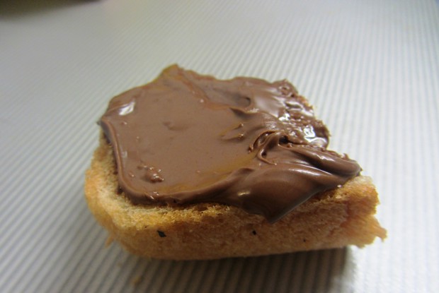 Шоколадная паста с грецкими орехами