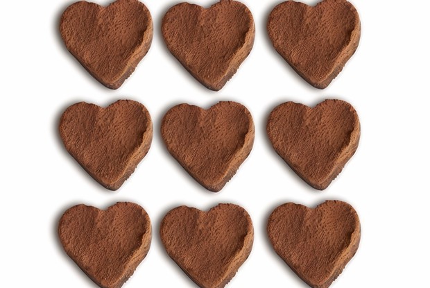 Шоколадные бисквитные сердца