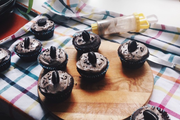 Шоколадные капкейки с печеньем Оrео