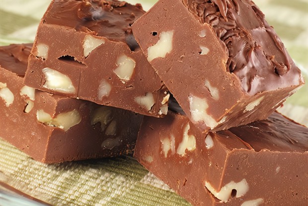 Шоколадные конфеты с грецкими орехами