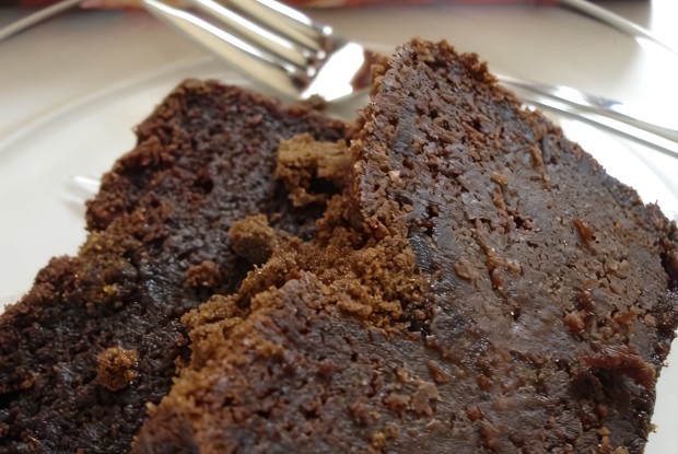 Шоколадный кекс с апельсиновой цедрой