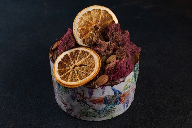 Шоколадно-банановый кулич