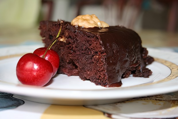 Шоколадно-ореховый торт