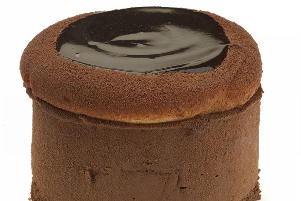 Шоколадное суфле из крема патисьер