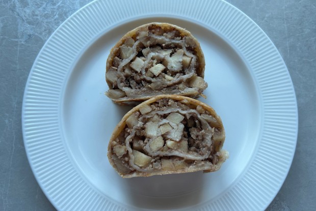 Штрудель с яблоками