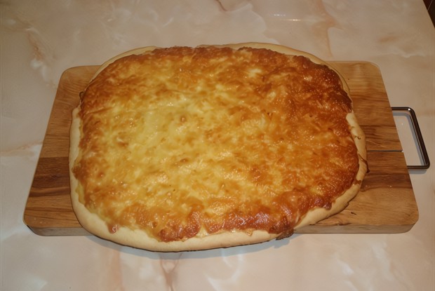 Сырная лепешка