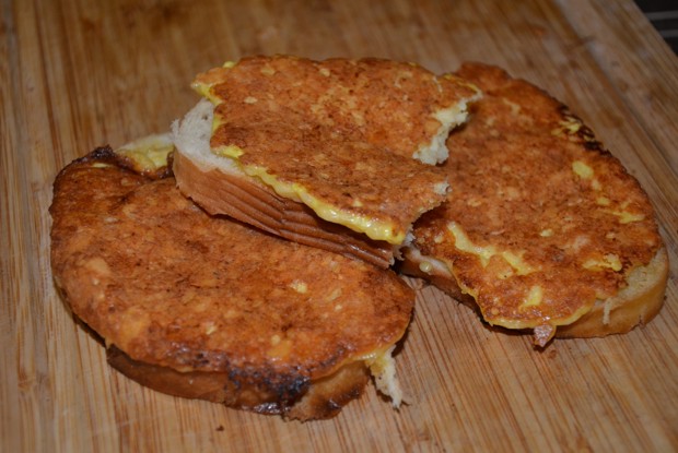 Сырные гренки