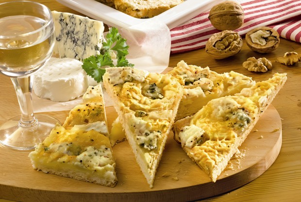 Сырные уголки