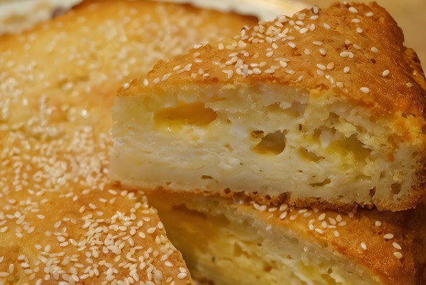 Сырный пирог с творогом